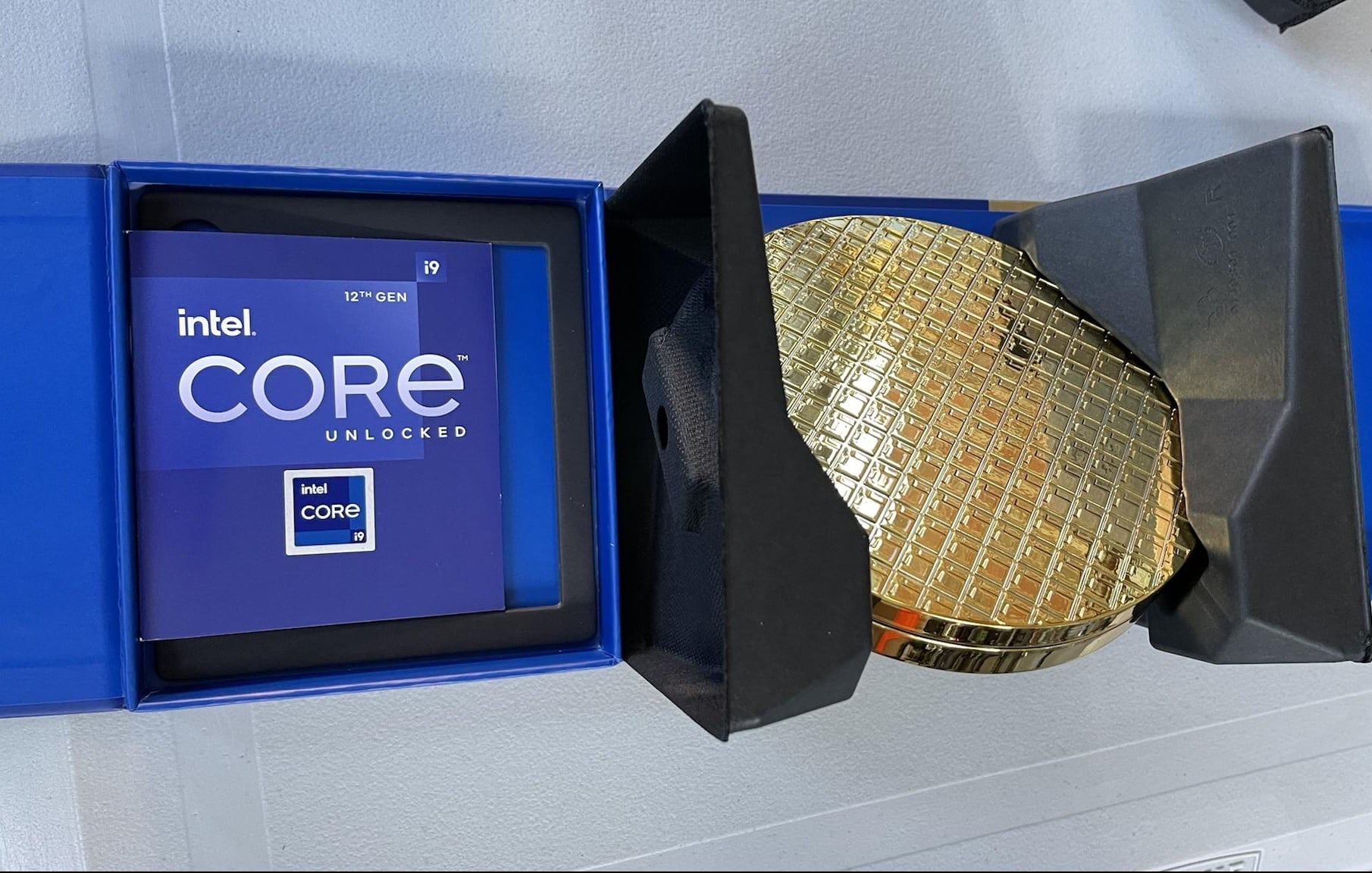 Intel Core i9-12900KF - Boxed