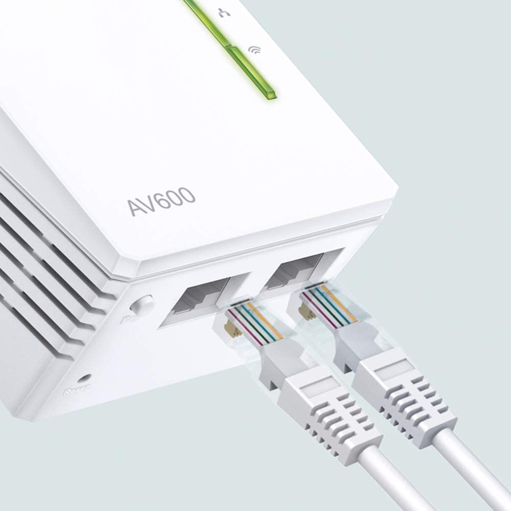 TP-Link TL-WPA4220 KIT 300Mbps AV600 WiFi Powerline Extender Starter Kit (with 2 LAN port) - 2 Unit Pack